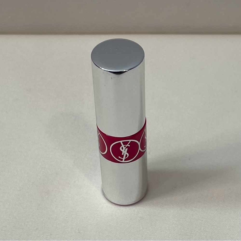 Yves Saint Laurent Volupté Tint-In-Oil Shade 5 Pink-Berry Lip Oil Gloss